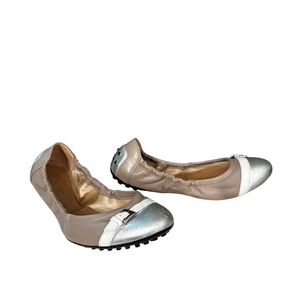 Tod’s | Silver Taupe Leather Scrunch Ballet Flats Size 37 - Picture 2 of 12